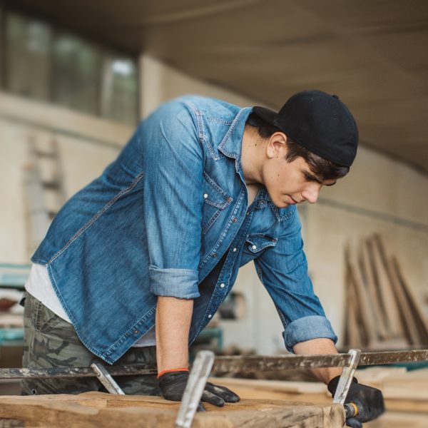 Vasaras darbs jauniešiem